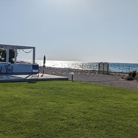Lambou Beach Sunset Soroni Exteriör bild