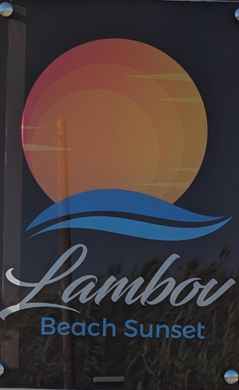 Lambou Beach Sunset Soroni Exteriör bild